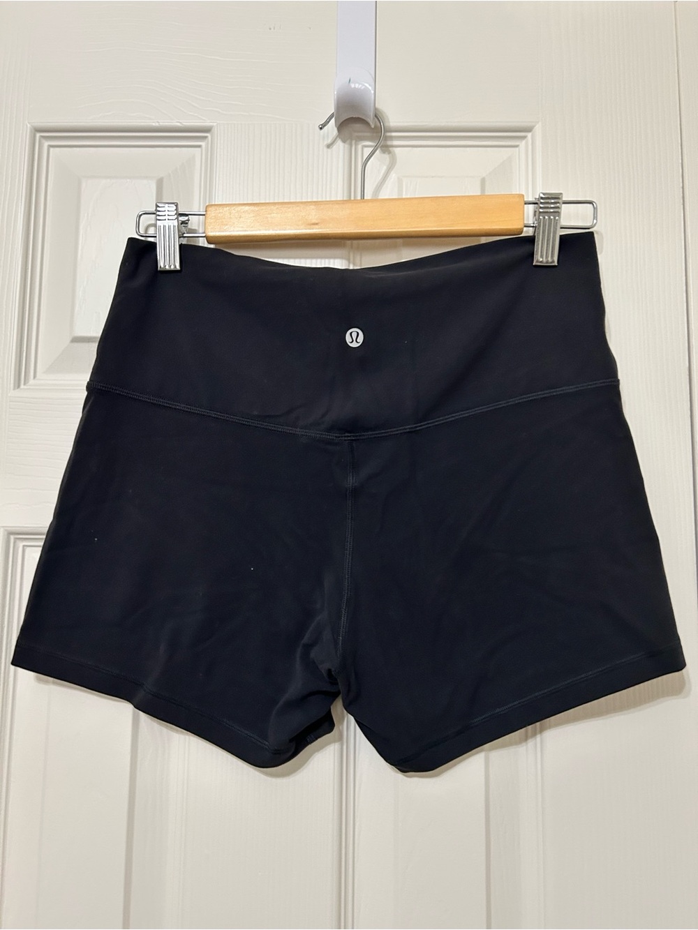 lululemon athletica Black align high rise shorts 4 inch inseam LIKE NEW yoga - Picture 5 of 10